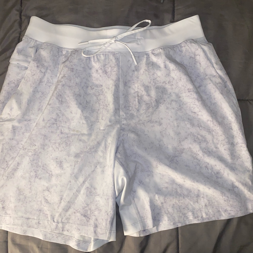 Lululemon T.H.E. shorts 7”